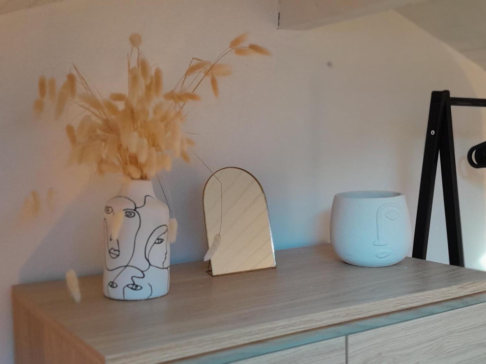 Charmante Villa Patio Avec Terrasse : Proche Plages Et Centre, Ideale Pour 4 Personnes - Fr-1-239-789 卡布勒通 外观 照片